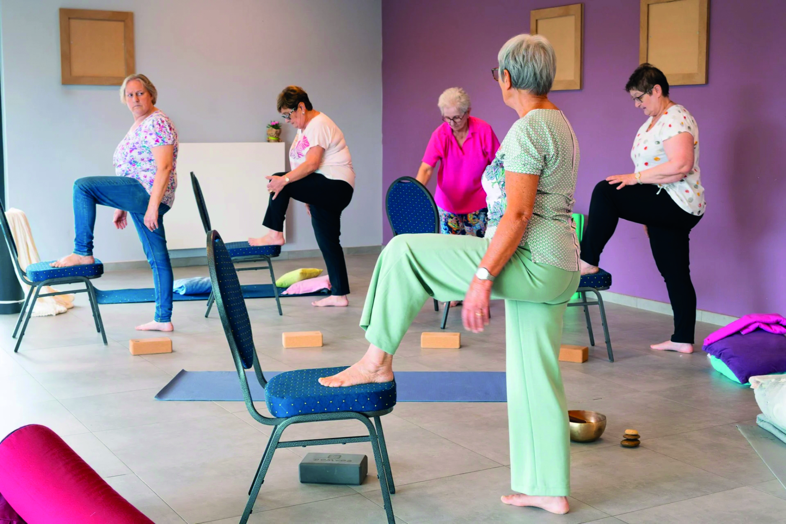 Yoga seniors